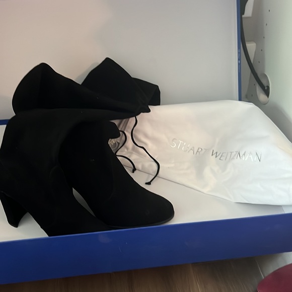 Stuart Weizman Hilline Black Over Knee Boots - Picture 3 of 4